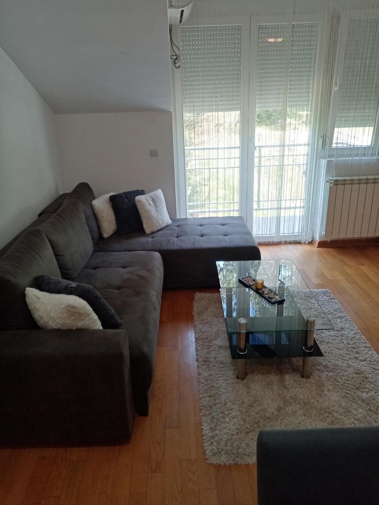 Appartamento Apartman Romansa Vrnjačka Banja Camera foto